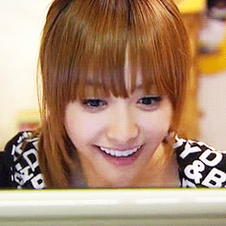 Victoria Song f(x) Cute Excited GIF (3)